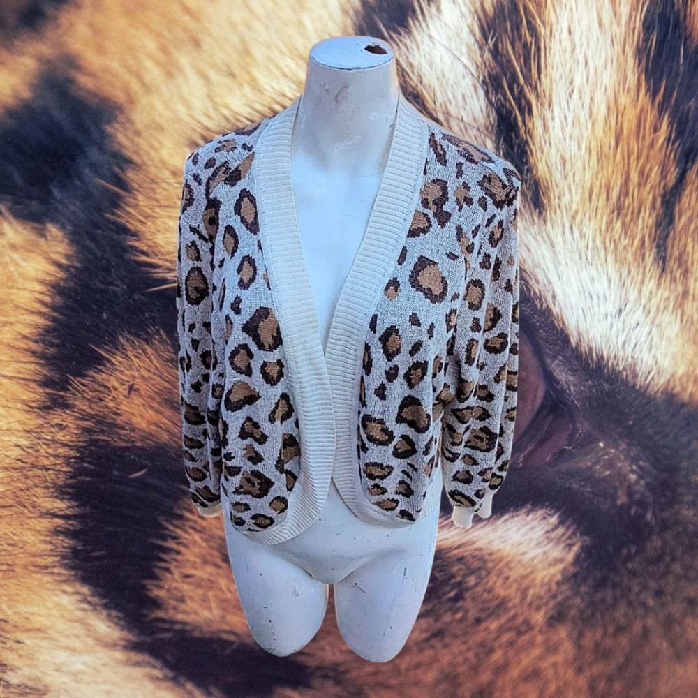 Women's Pinque Crop top Sweater